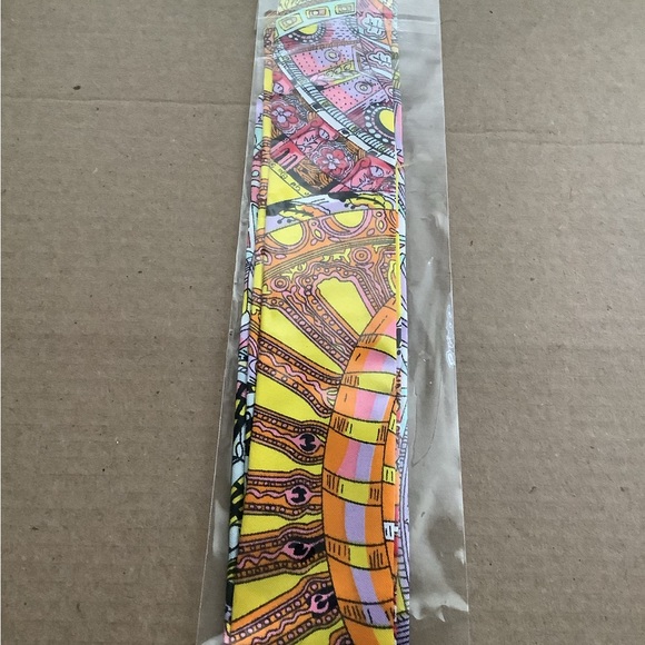 Skinny scarf/wrist wrap/hair tie - Picture 5 of 6